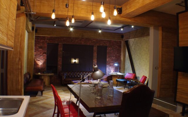 Ji Ye Jing Zhan Bed and Breakfast