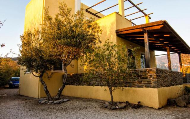 Villas Paleochora