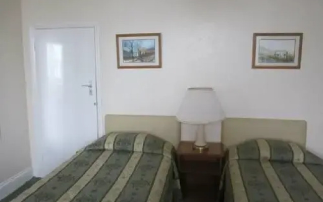 Hotel Highcliffe