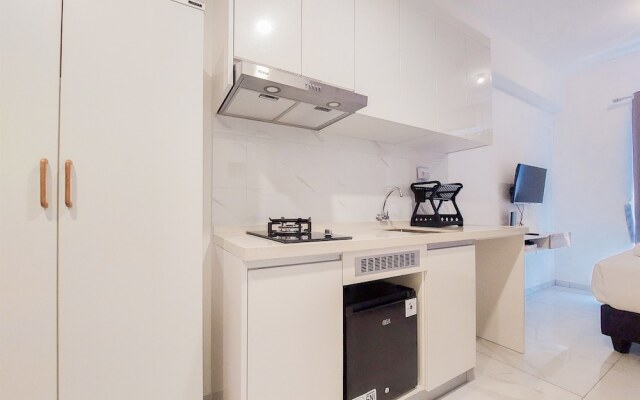 Homey And Simply Look Studio Sky House Alam Sutera Apartment