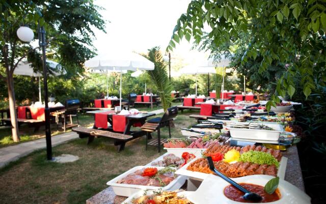 Aydinbey King's Palace & Spa -Ultra All Inclusive