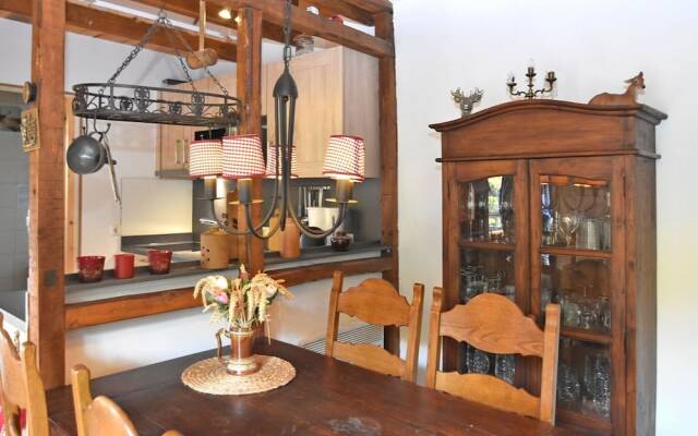 Vintage Holiday Home in Bad Pyrmont with Private Terrace