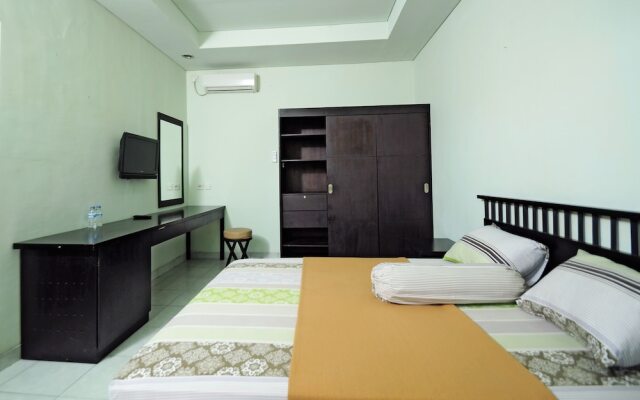 The Ayudya Glogor Carik