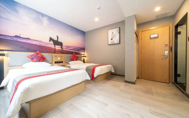 Junyi chain hotel (Xin'an Vocational Education Center store)