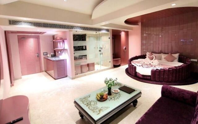 Hotel Grand Orchid