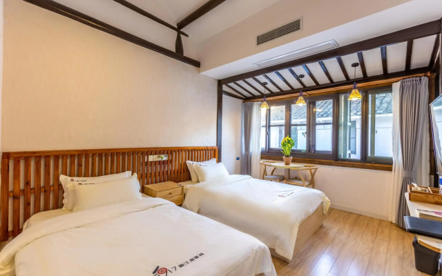 Tongli 1917 Best South Boutique Inn