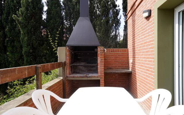 Valeria House Apart