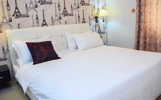 Lukeville Suites
