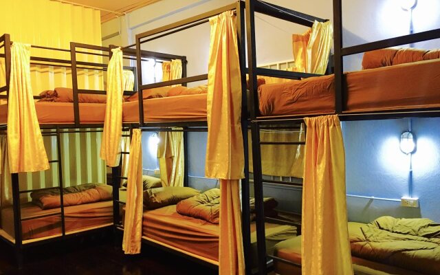 My House Tour & Hostel