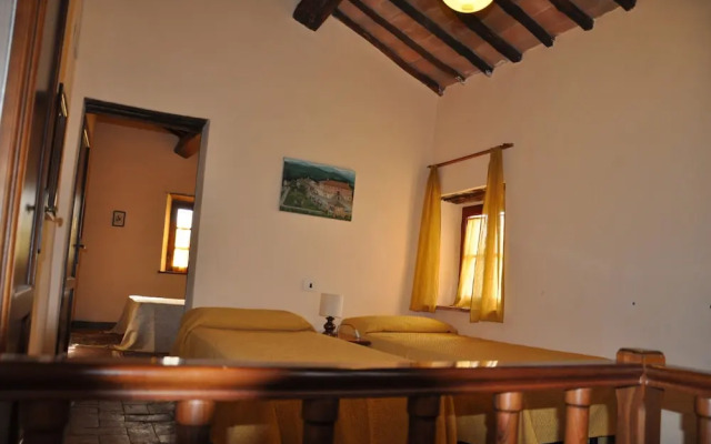 Castello di Selvole-Adults Only