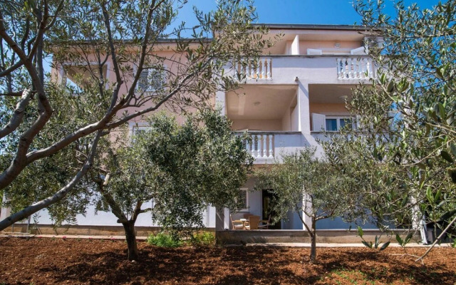 Villa Ana