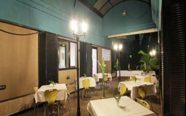 Manisha Service Apartment