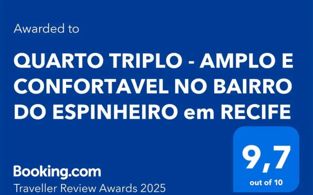 Quarto TRIPLO CONFORTO H2 em RECIFE