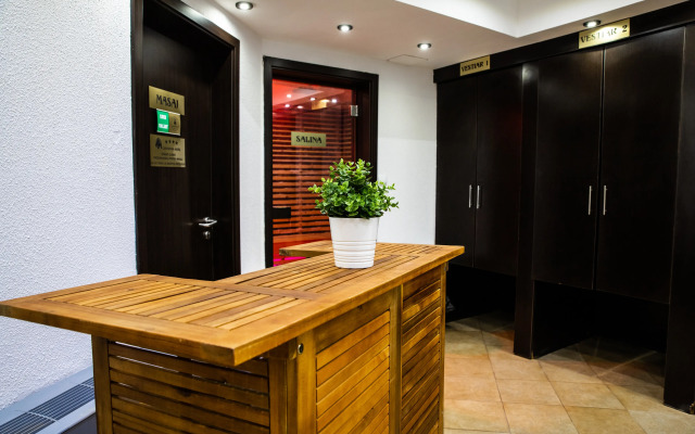 Hotel Carpathia