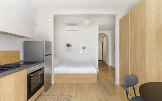 Amber Studios & Suites by halu