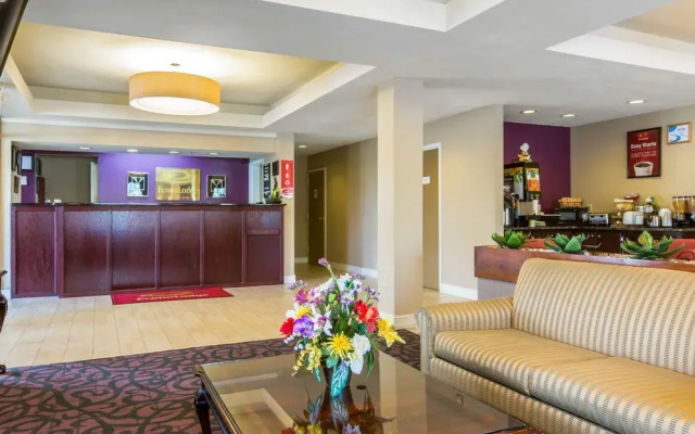 Econo Lodge Stockbridge