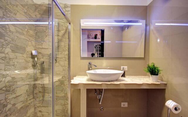 Charlie & Beethoven Apartments