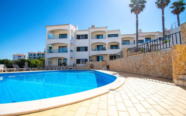 102 Hibiscus Monte Dourado