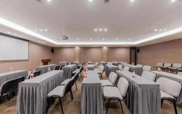 Motel 268 Yuanshen Sport Park Center Branch