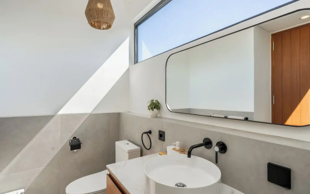Bucu Villa by Betterplace