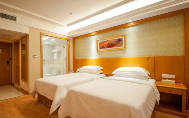 Vienna Hotel Jiangsu Qidong Park South Road branch – Guest Rooms – Nantong