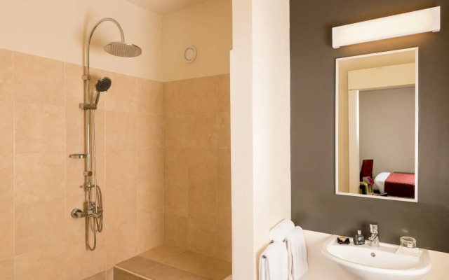 Onomo Hotel Bamako