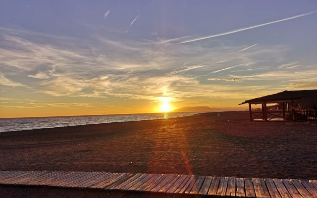 Espectacular residencial en 1ª linea con piscina