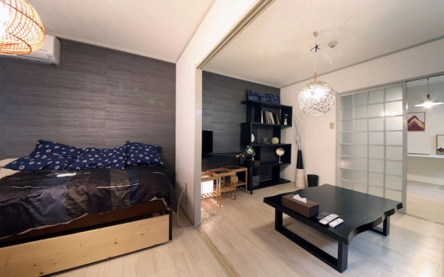 EX Tenjinnomori Apartment 205