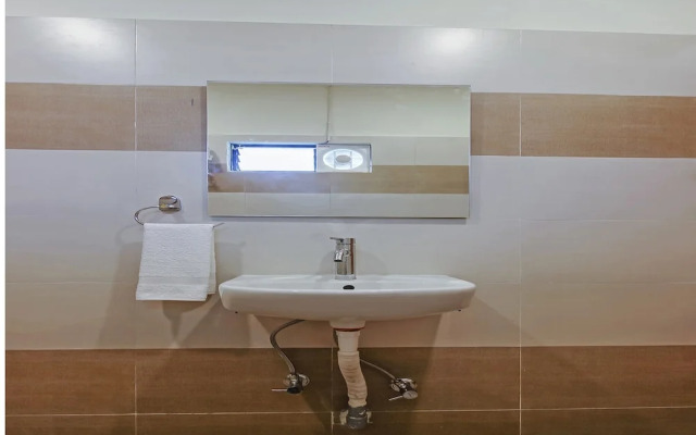 Collection O 16073 Kothapet Ramoji