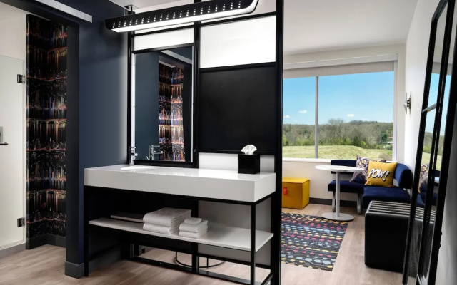 Aloft Knoxville West