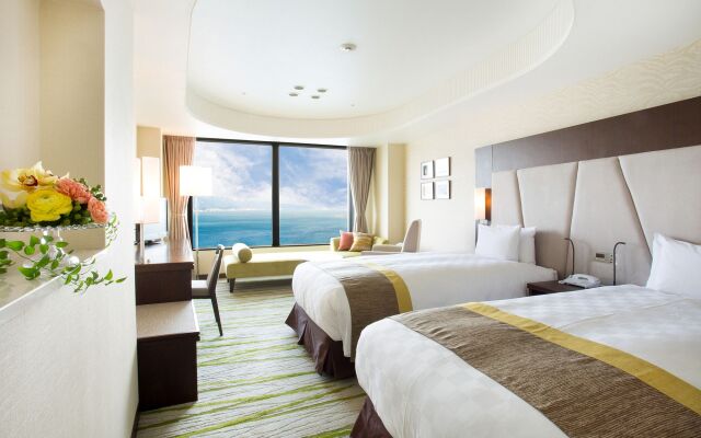 Lake Biwa Otsu Prince Hotel