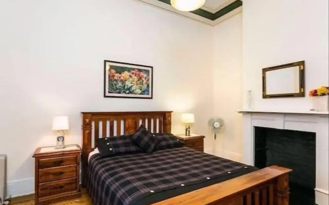 Gordon Street Cottage