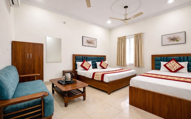 Murli Manohar Palace