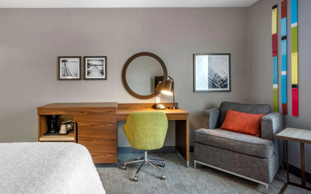 Hampton Inn & Suites by Hilton Edmonton/West