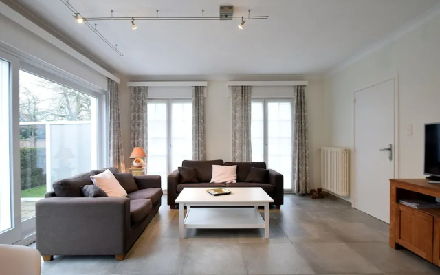 Stille Rust V Modern Villa in De Haan