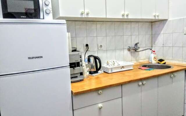 Hostel East-West