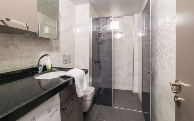Demak Suit Homes