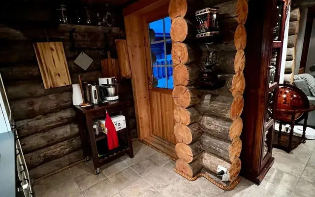 Aurora Bliss Cabin Retreat