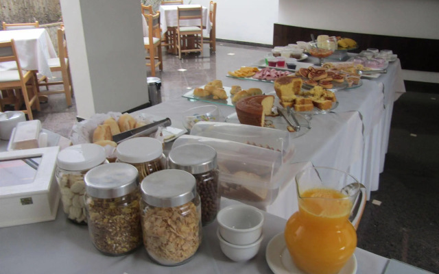 Golden Suite Hotel