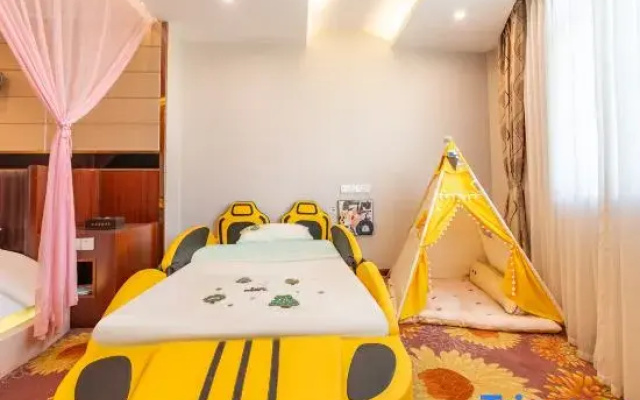 Ruting Garden Hotel (Hangzhou South Railway Station Shuangqiao Metro Station)