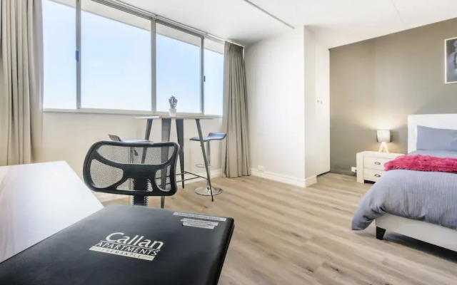 Studio 412 - ocean and sunset views on a budget