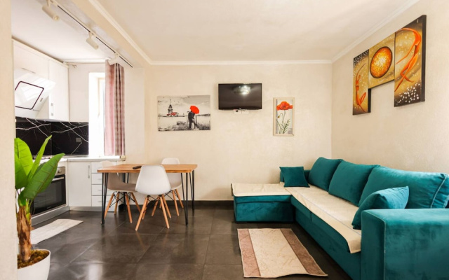 Palace Coast Apartment
