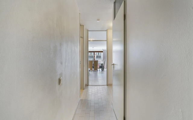 Pleasant Apartment Near the Beach