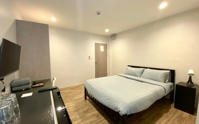Aree House Poshtel