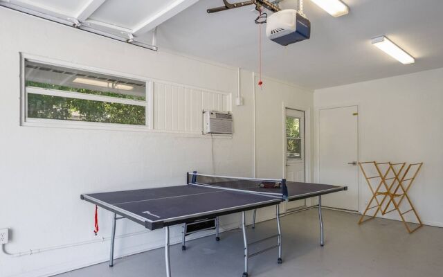 Gorgeous Grove Contemporary Family Home