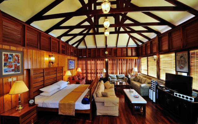 Crest Villa Mansion