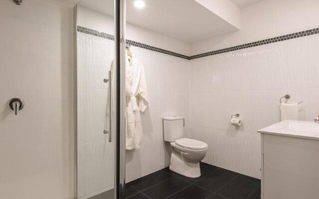 Balconies Dolphincove