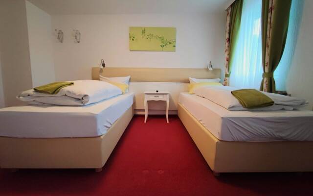 Room in Guest Room - Pension Forelle - Double Room