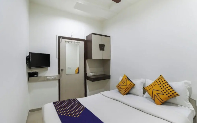 Hotel Atithi - Opposite Shreeji Hospital