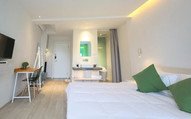 Xitang J Langman Zhenshui Holiday Hotel